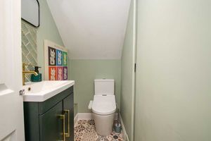 Photo 11- click for photo gallery
